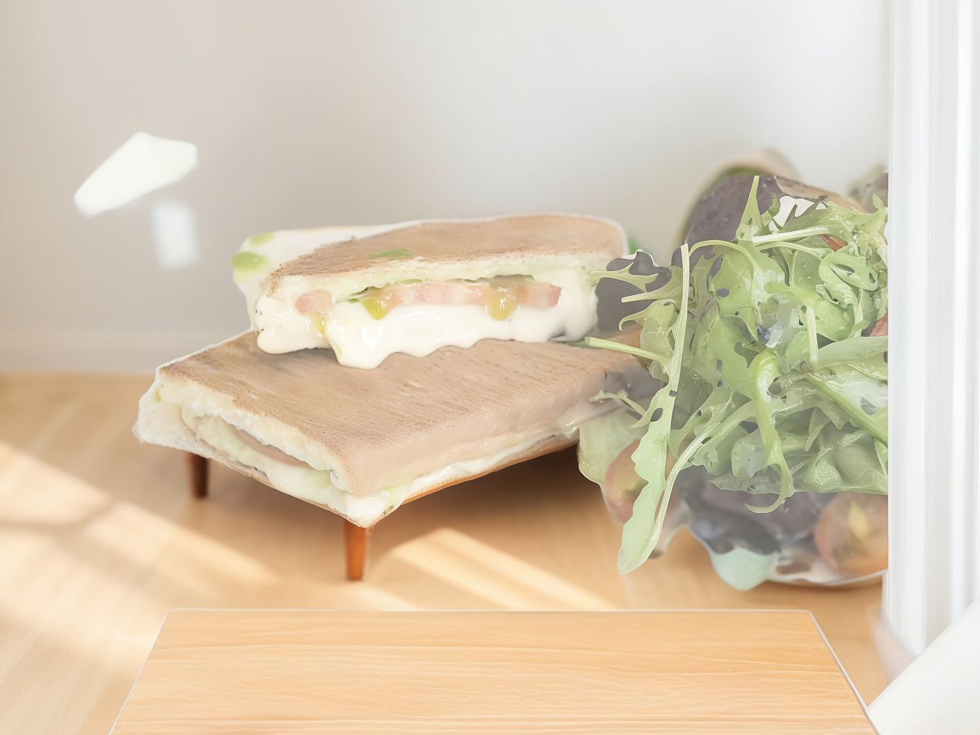 Mozzarella cheese sandwich