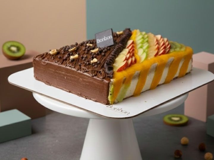Chocolate And Fruit 20*30