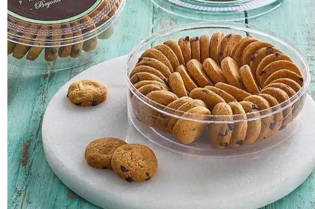 White Cookies - Rounded Box