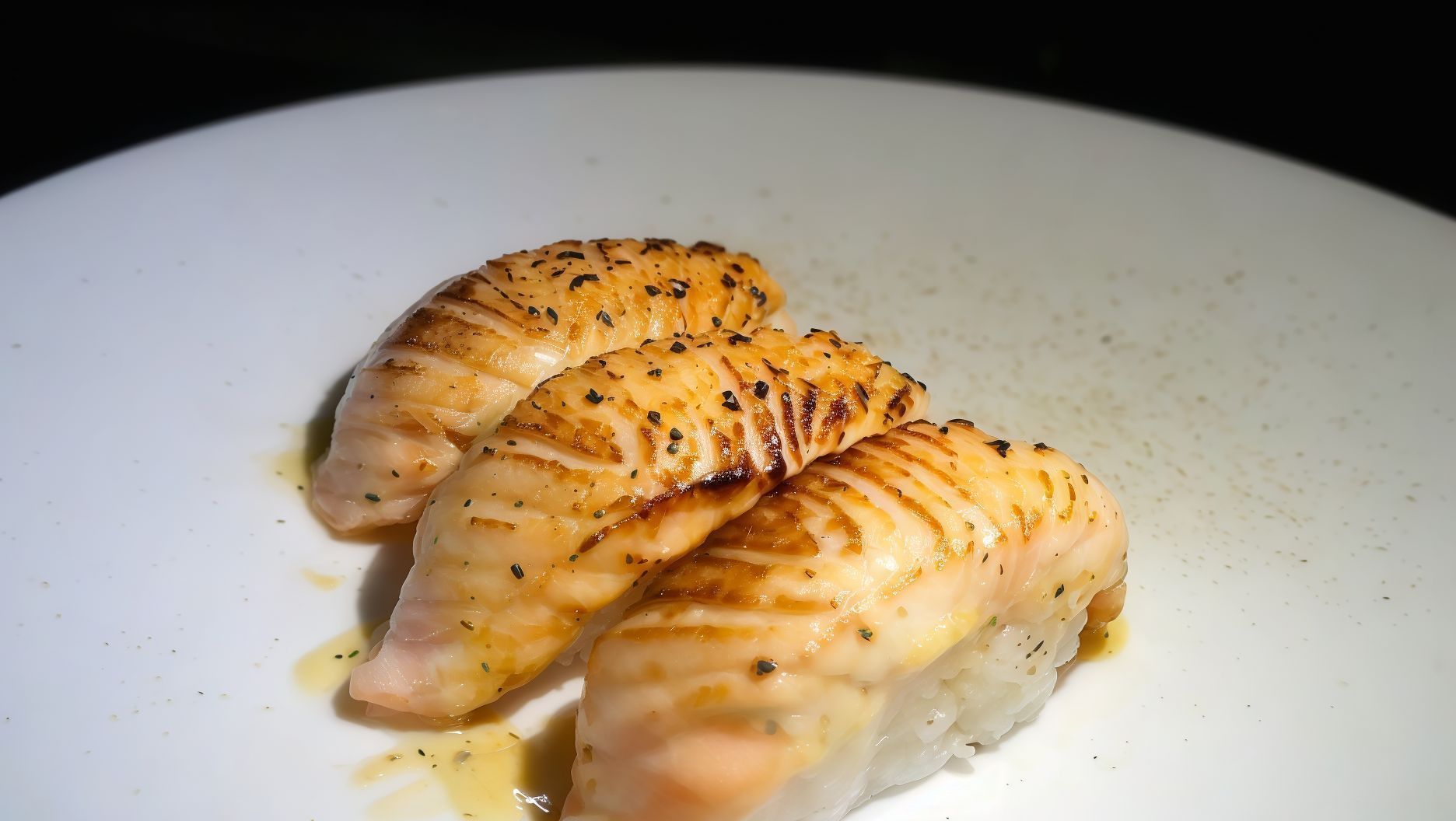 Mayo salmon Nigiri
