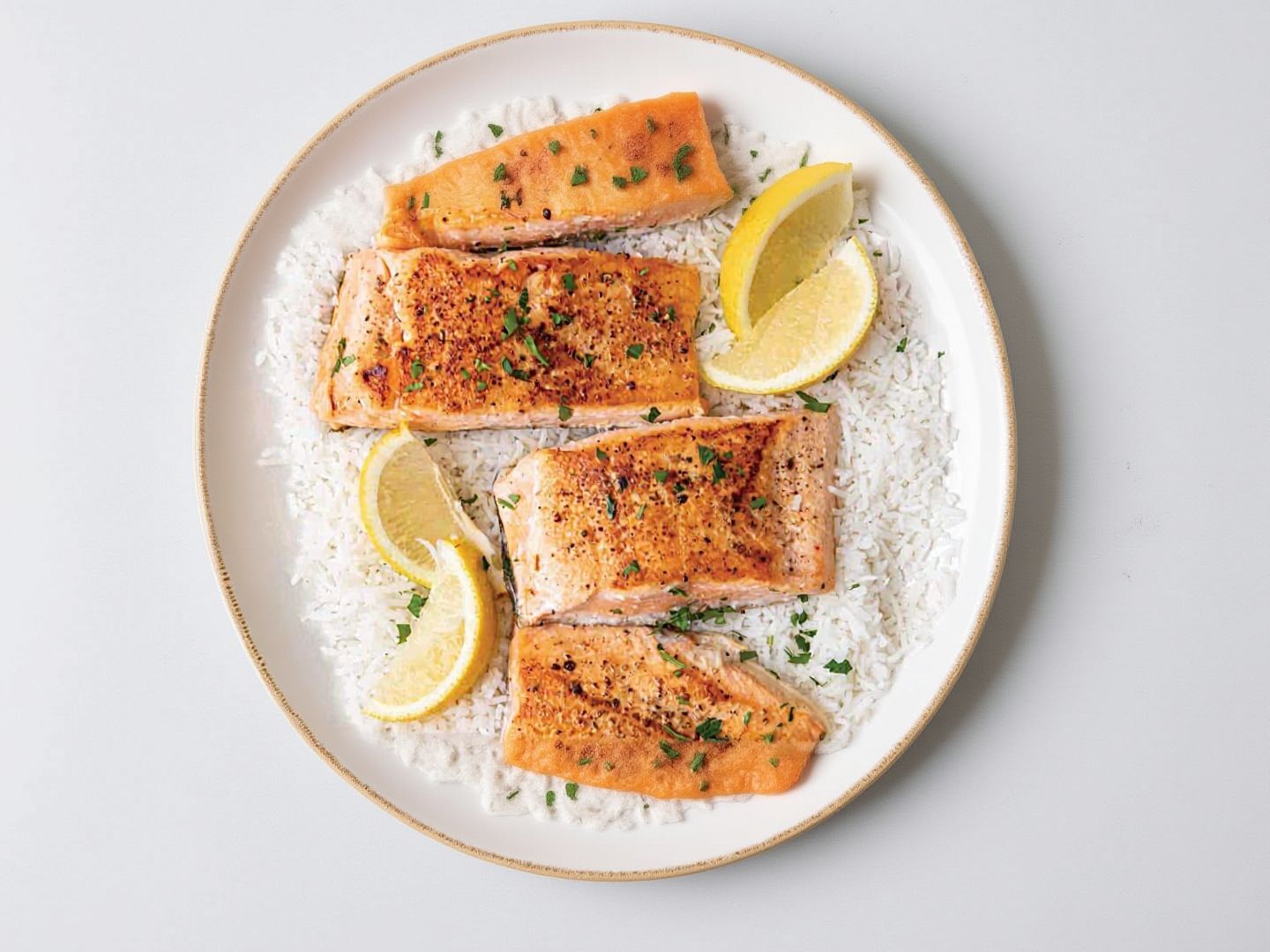Seared Salmon 4 PIECEs