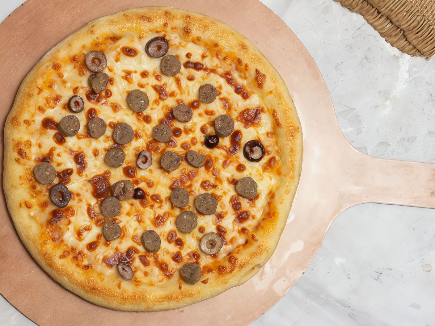 Oriental Sausage Pizza italian
