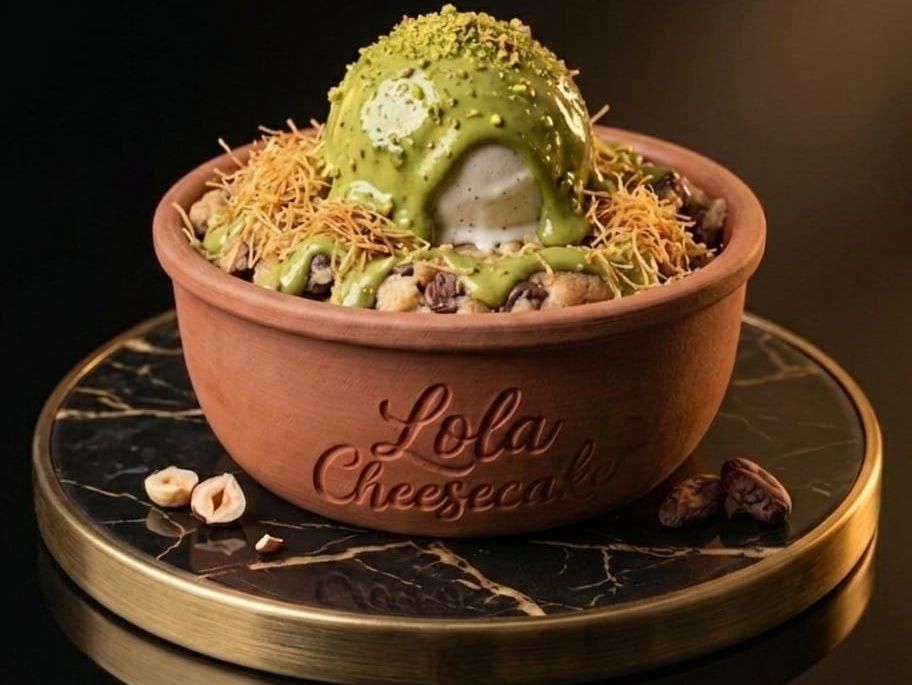 Cookie Dough Dubai With Ice Cream