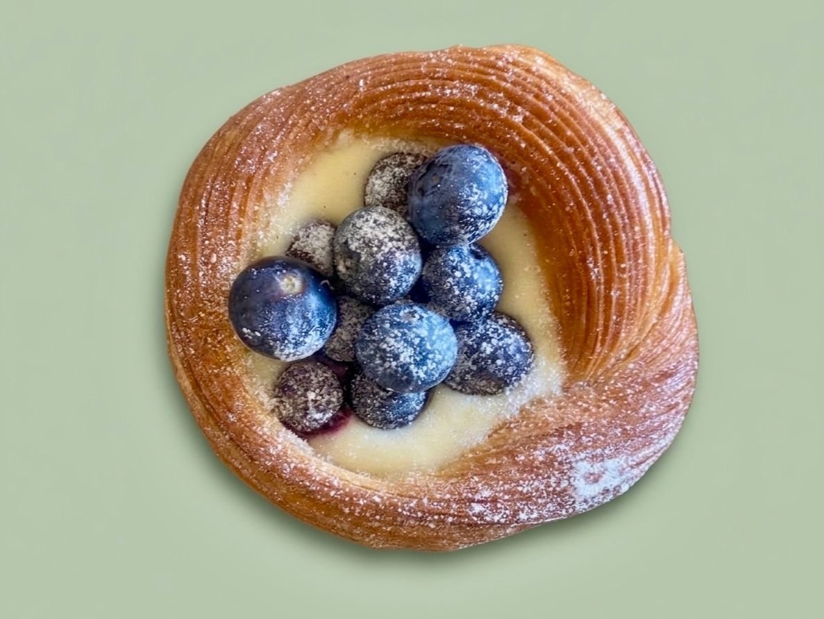 Berry Cheesecake Nest