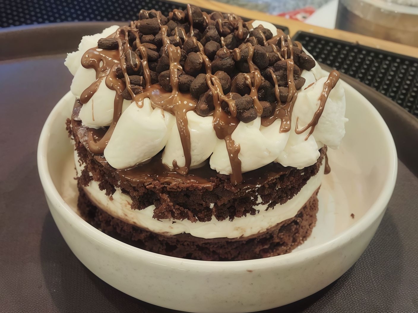 Crunchy Choco Cake