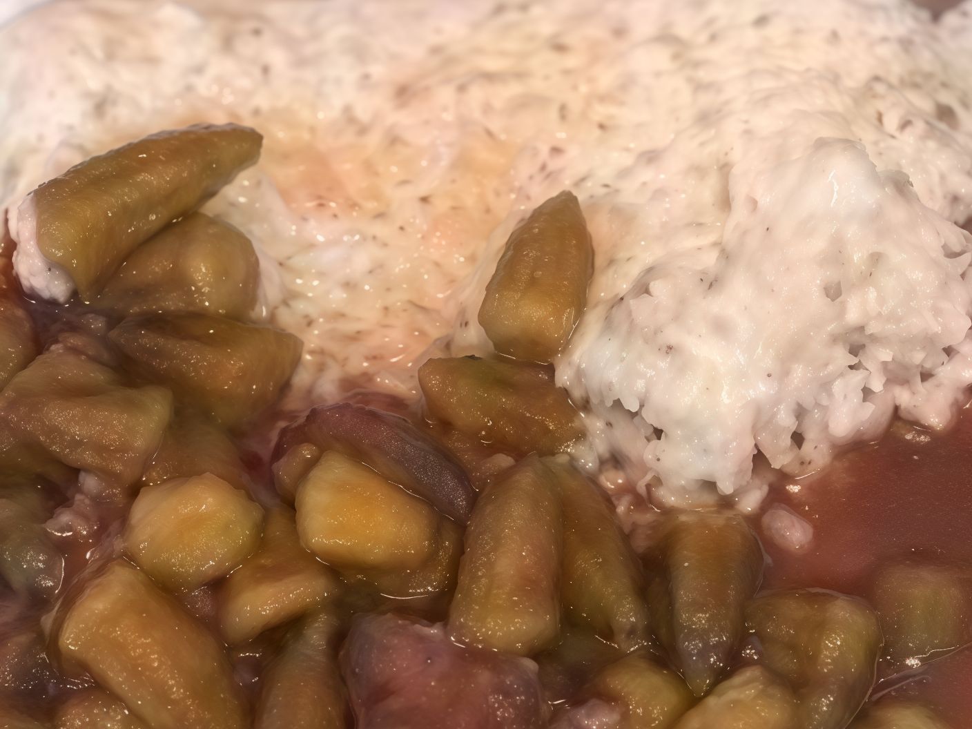 Okra with a quarter of a chicken breast