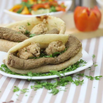 Liver and mokh sandwich