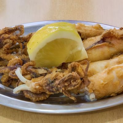 1/8 kilo Mixed Fish
