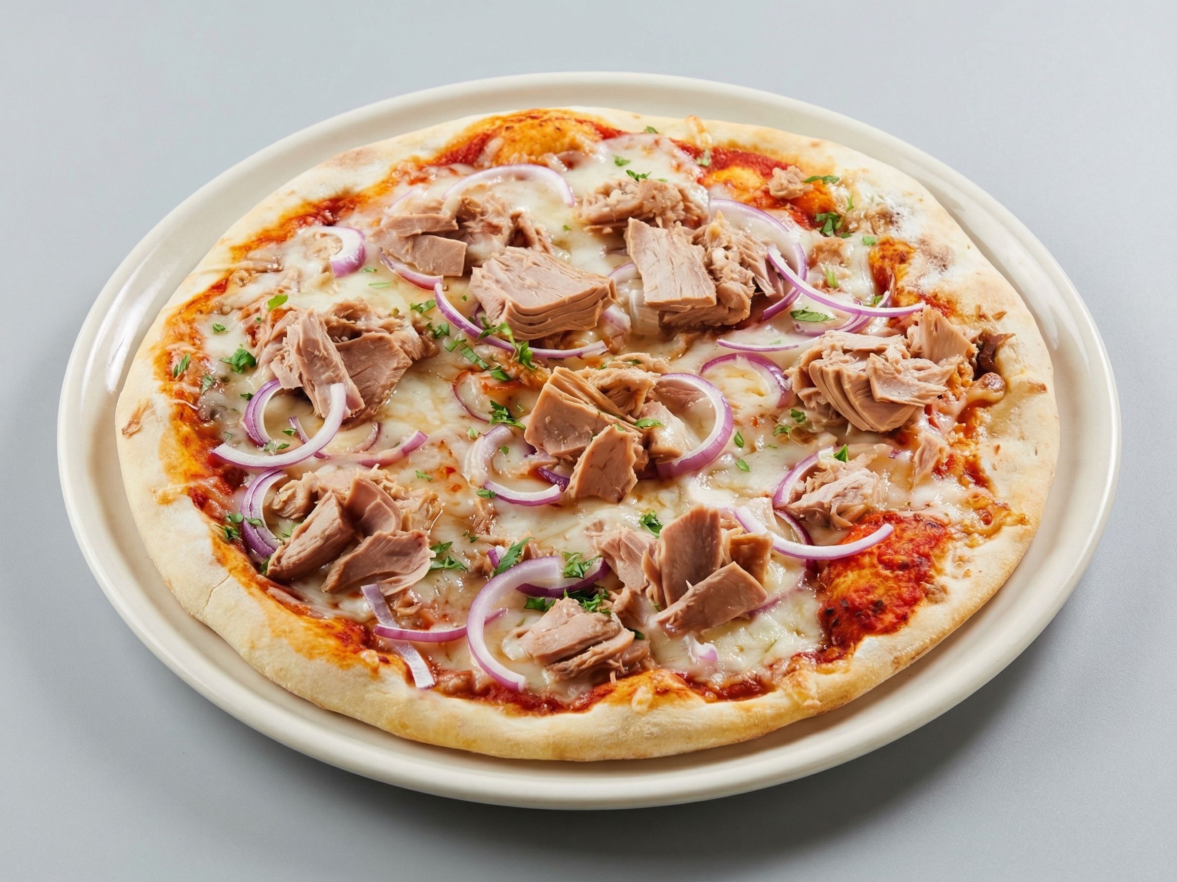 Italian tuna pizza