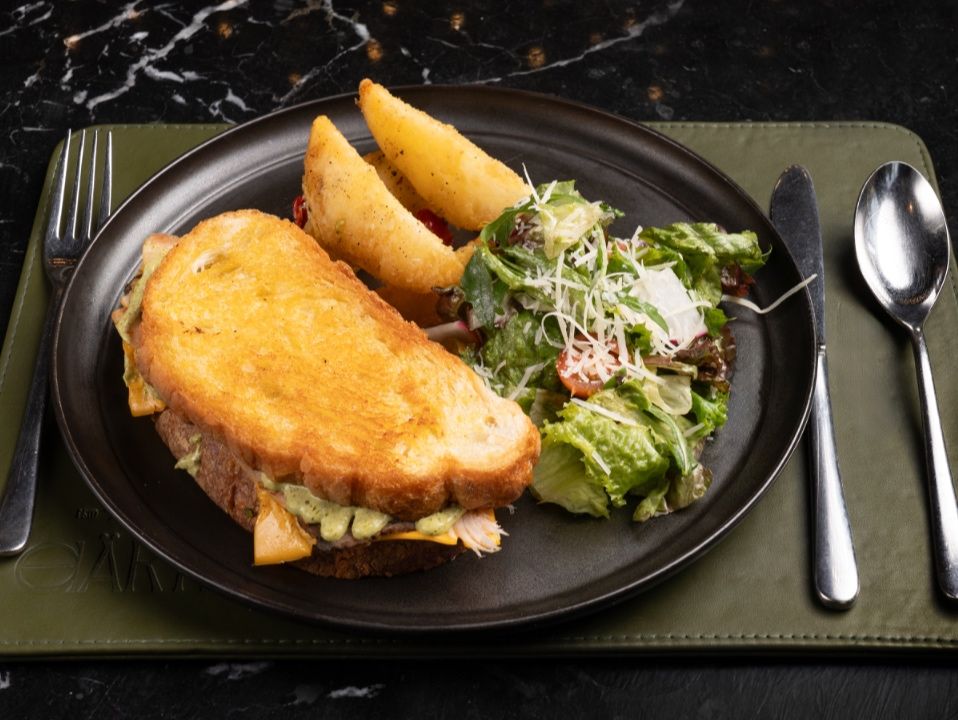 Grilled turkey with cheese