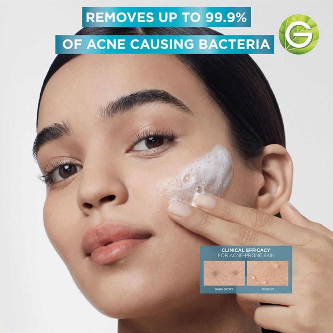 Garnier Skinactive Fast Clear 3-In-1 Face Wash With Salicylic Acid And Vitamin C, 150ml - 11