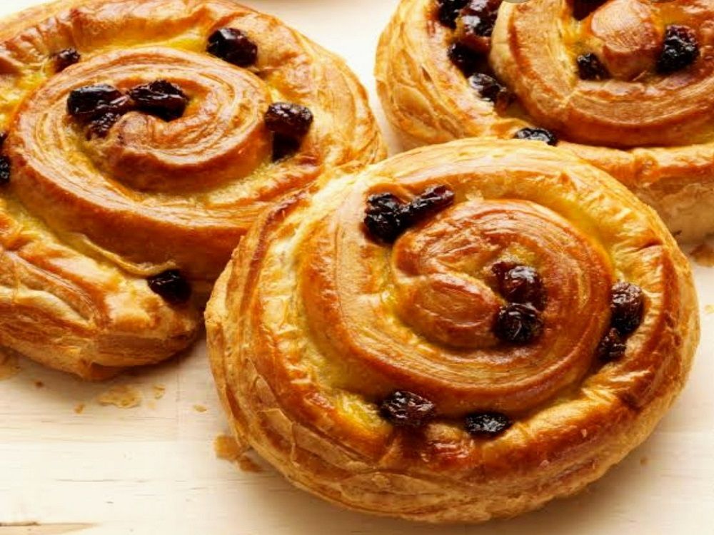 Danish With Raisin