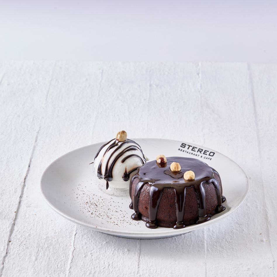 Molten cake