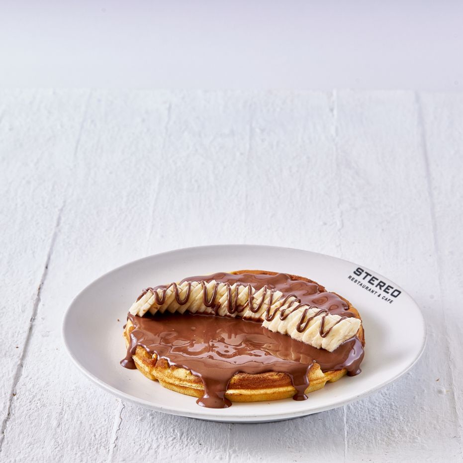 Waffle with Nutella and Banana