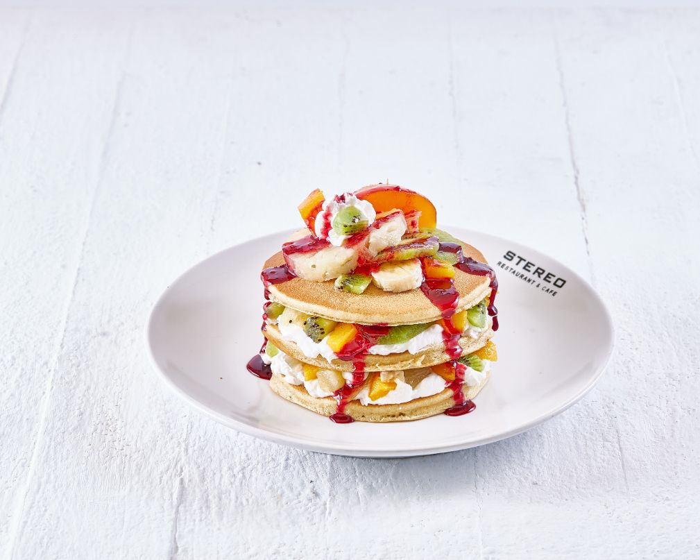 Tropical fruit pancake