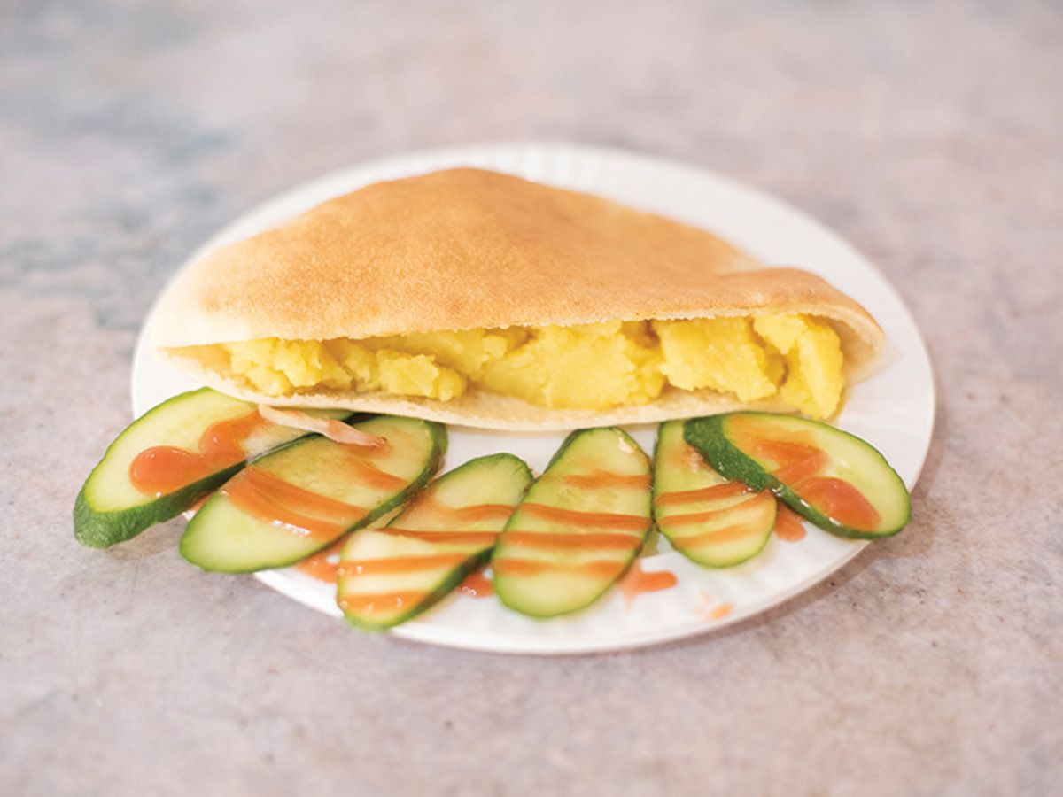 Butter mashed potatoes sandwich