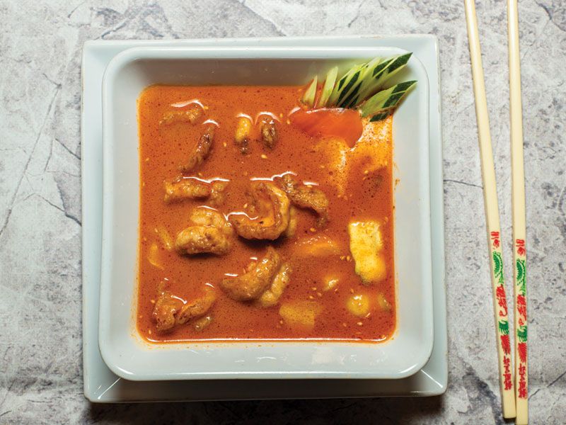 ST01 Shrimp In Red Or Green Curry