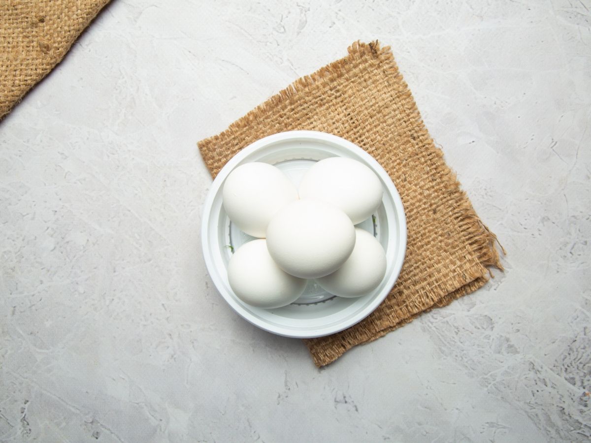 Boiled egg piece