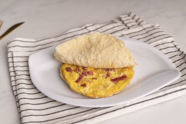 Pastrami Omelette Sandwich