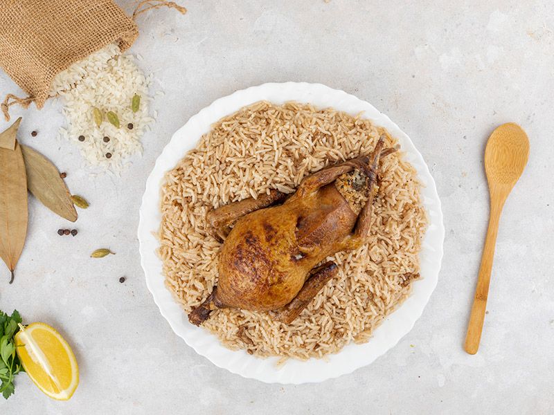 Roasted pigeon stuffed with rice