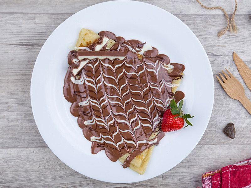 Nutella Chocolate With Twinkies Crepe