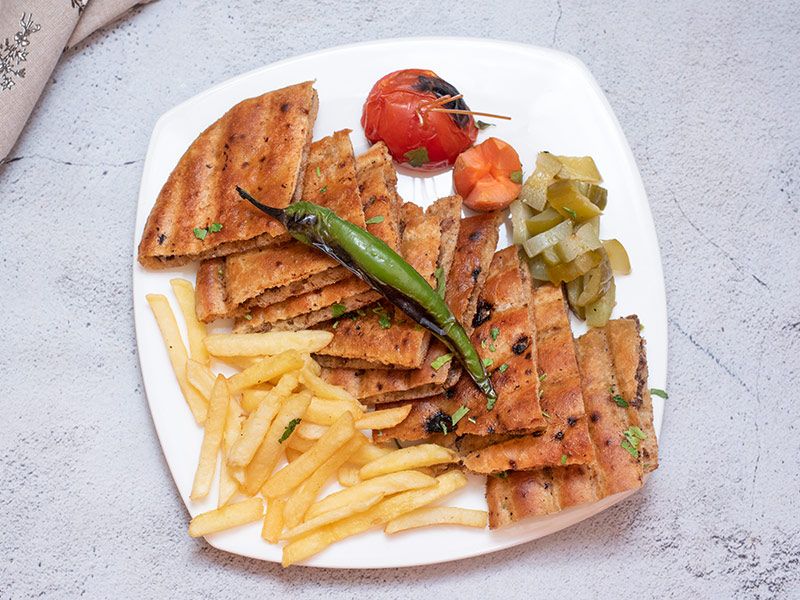Mini Hawawshena With Mix Cheese