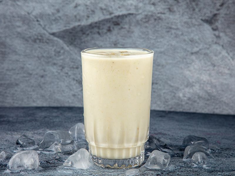 Fresh guava juice with milk