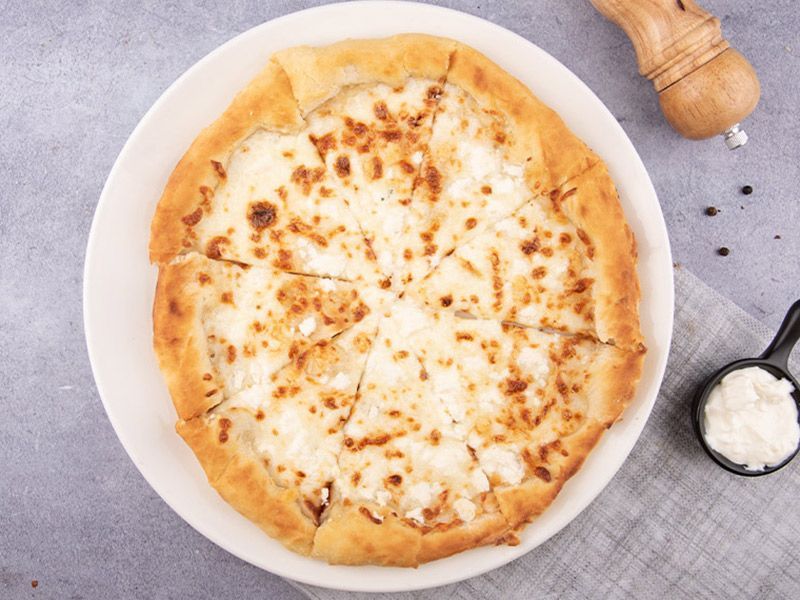 Mix Cheese Pizza