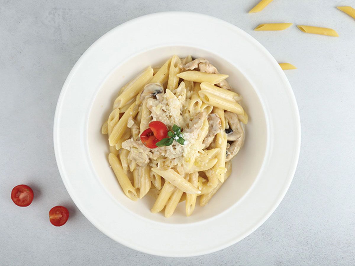 Penne Alfredo.
