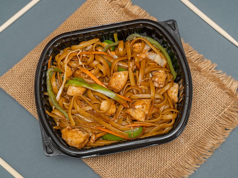 Noodles With Chicken