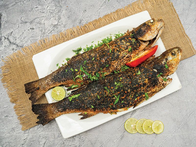 1 Kg Grilled Mullet And Potato Tray