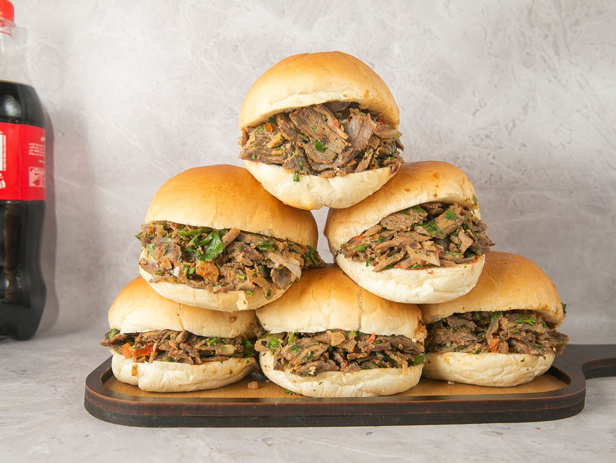 Half Dozen Shawerma Box 6 Sandwiches