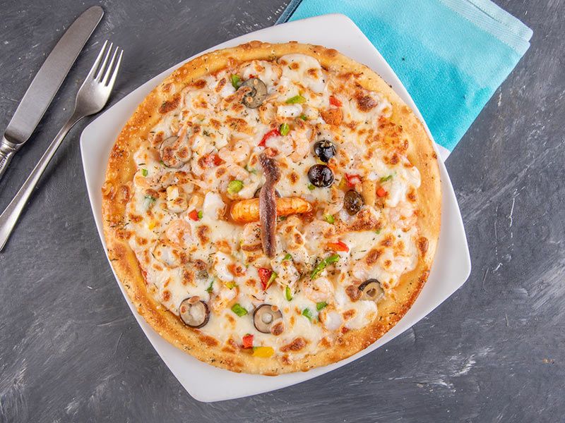 Seafood Pizza