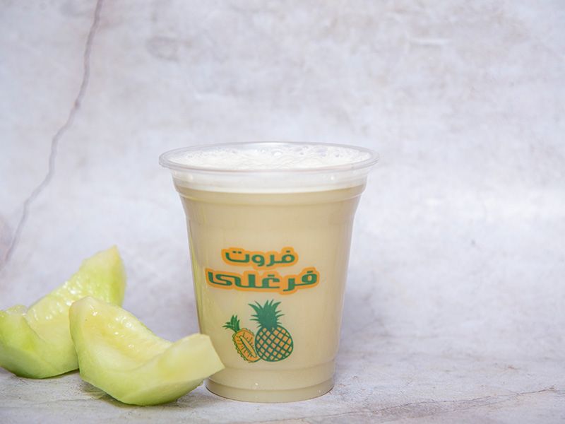 Sugarcane juice with cantaloupe