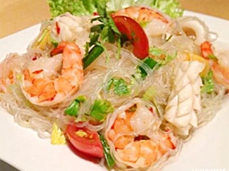 21. Yam Woonsen Salad