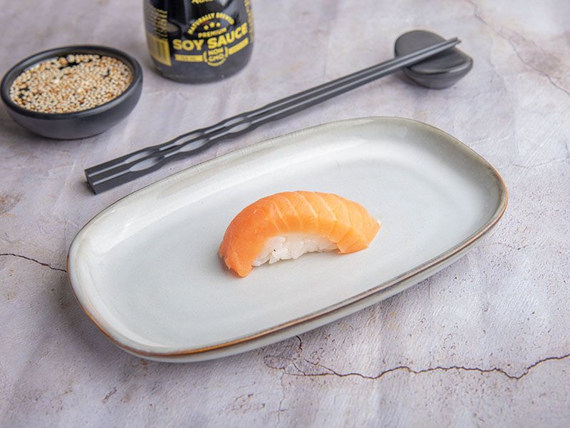 Nigiri Salmon