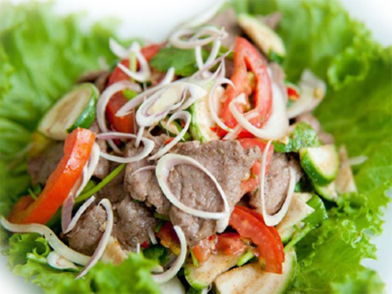 23. Yam Naue Yang Salad