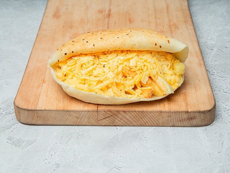 French Fries With Roumi Cheese Sandwich