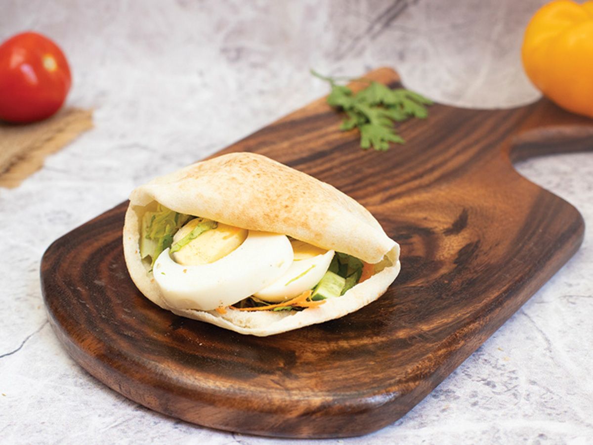 Boiled egg sandwich