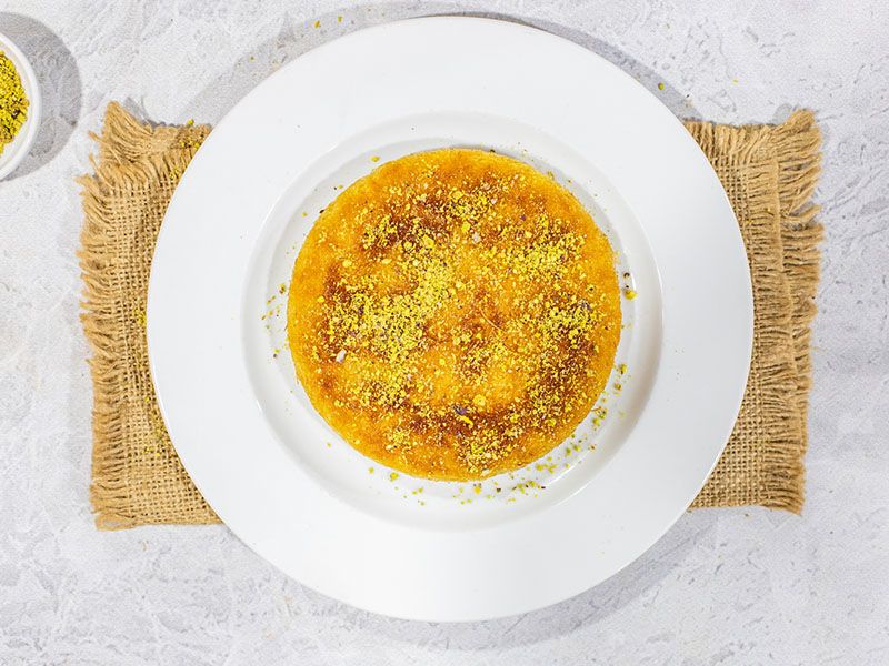 Knafeh with cheese