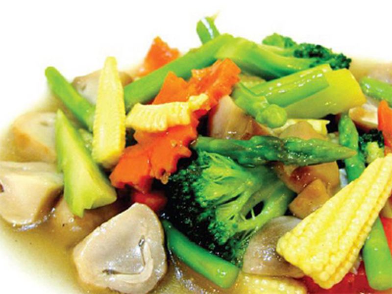 31. Pad Pak Narm Man