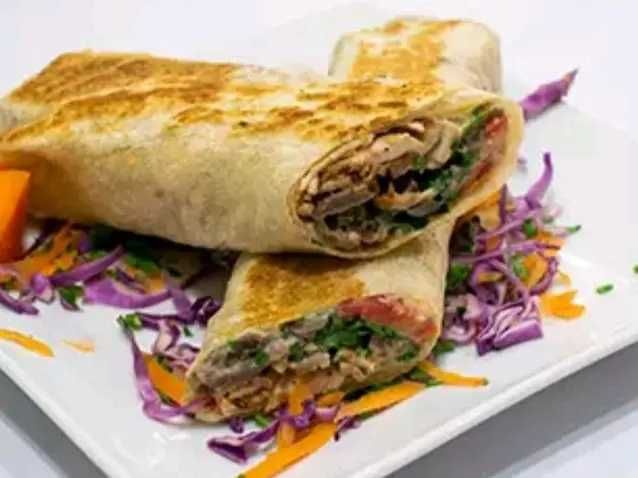 Syrian Mix Shawarma Sandwich