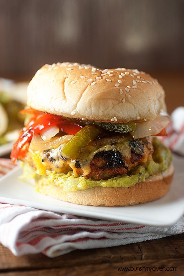 Cheese Burger Sandwich And Chicken Fajita Sandwich Offer