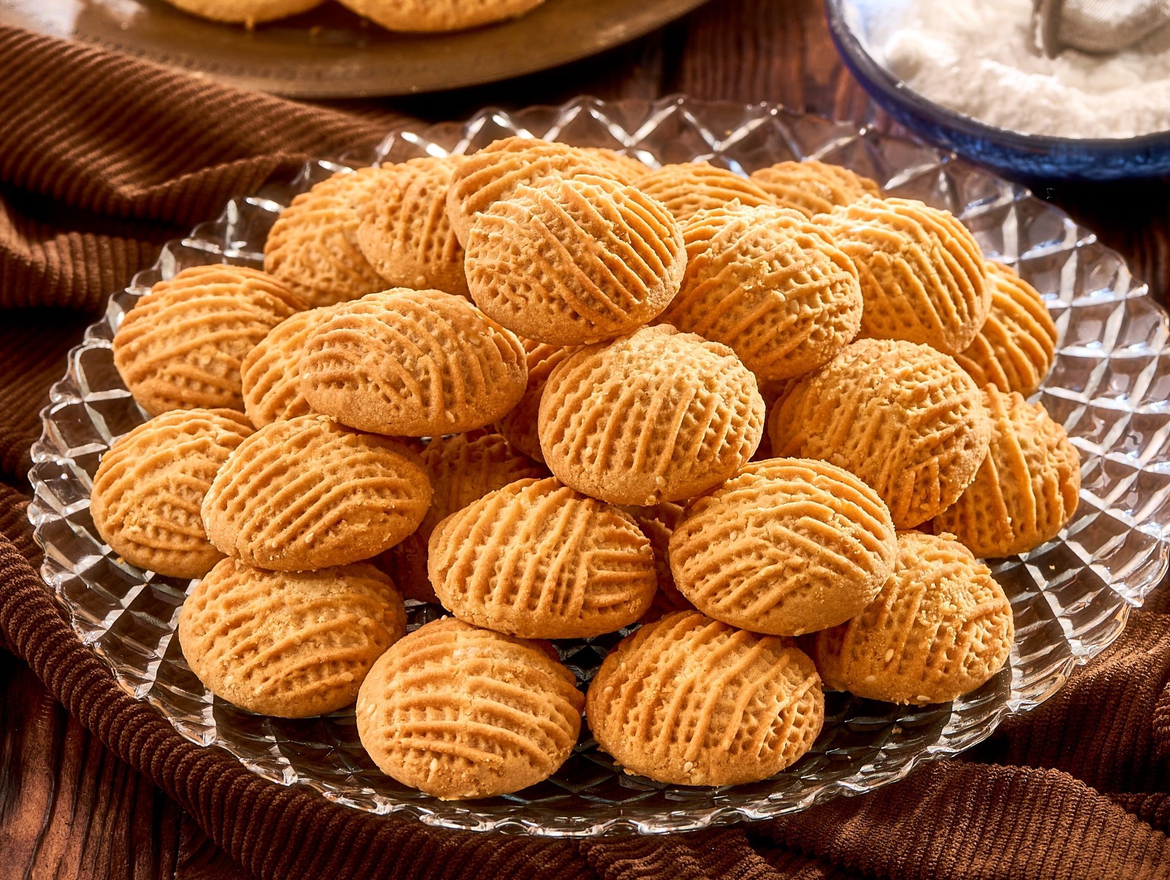 1/2 كحك مكسرات