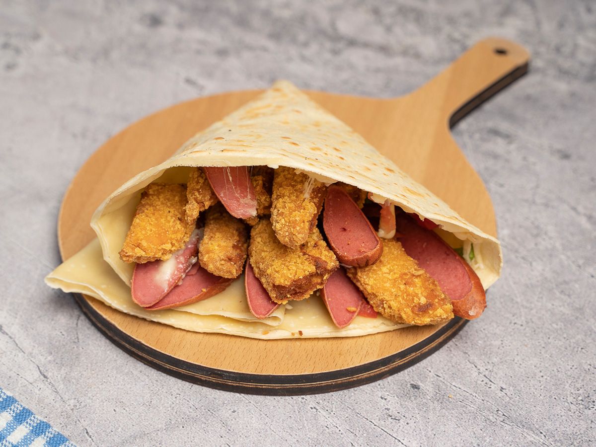 Chicken Zinger With Sausage Crepe
