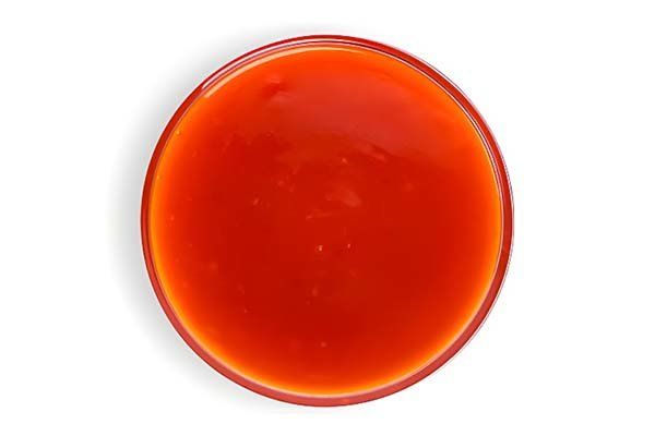 Chili sauce can