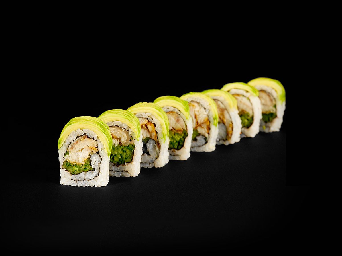 Avocado Caterpillar Roll 8 pcs