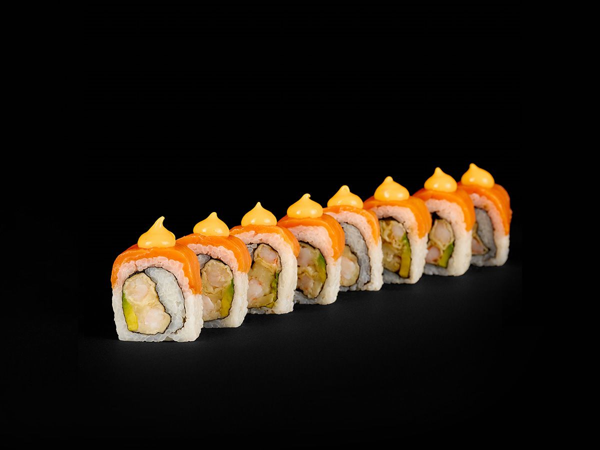 Avocado Salmon Roll 8 Pcs