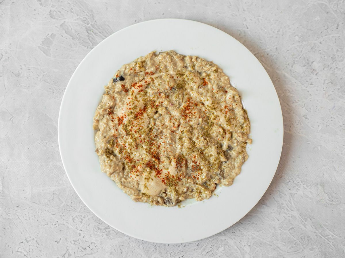 Baba ghanoush dish