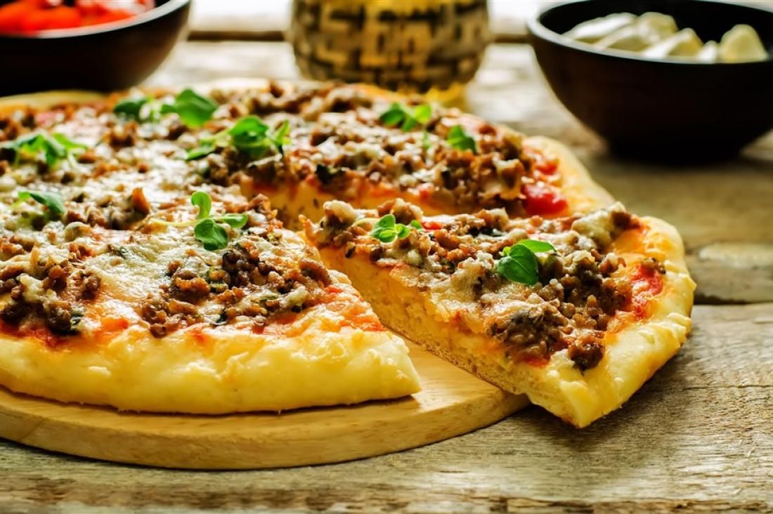Baladi Minced Meat Pizza